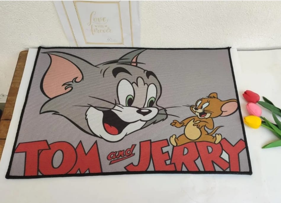 ALFOMBRA TOM Y JERRY