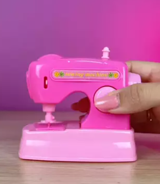 JUGUETE MINI ELECTRODOMESTICO MAQUINA DE COCER
