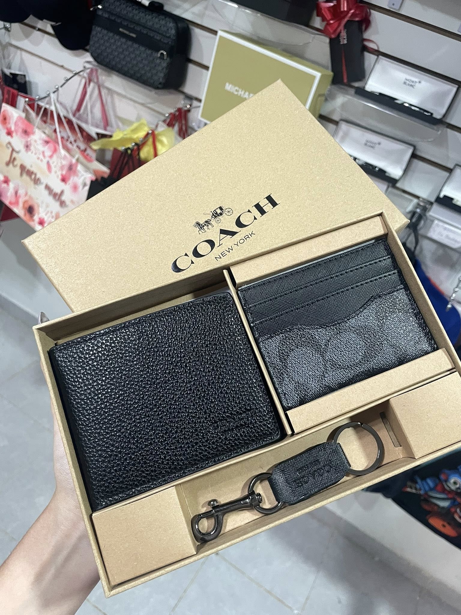 TRIO CARTERA COACH CABALLERO 11