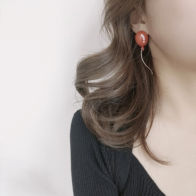 ARETES DE GLOBOS ROJO