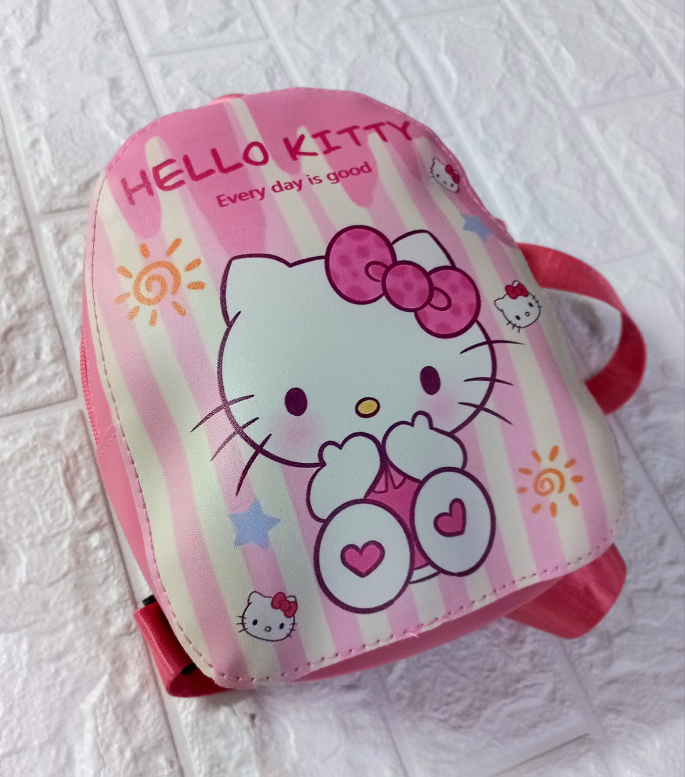 MINI MOCHILA SANRIO KITTY ROSA PALO