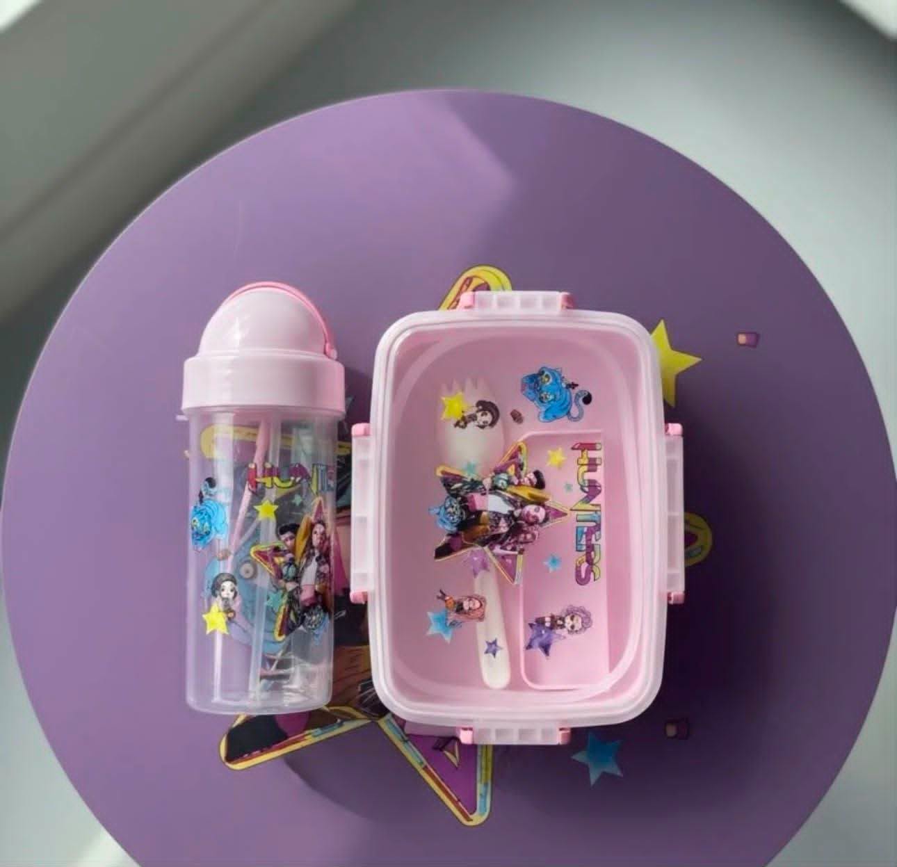 SET LONCHERA Y VASO GUERRERAS KPOP ROSA