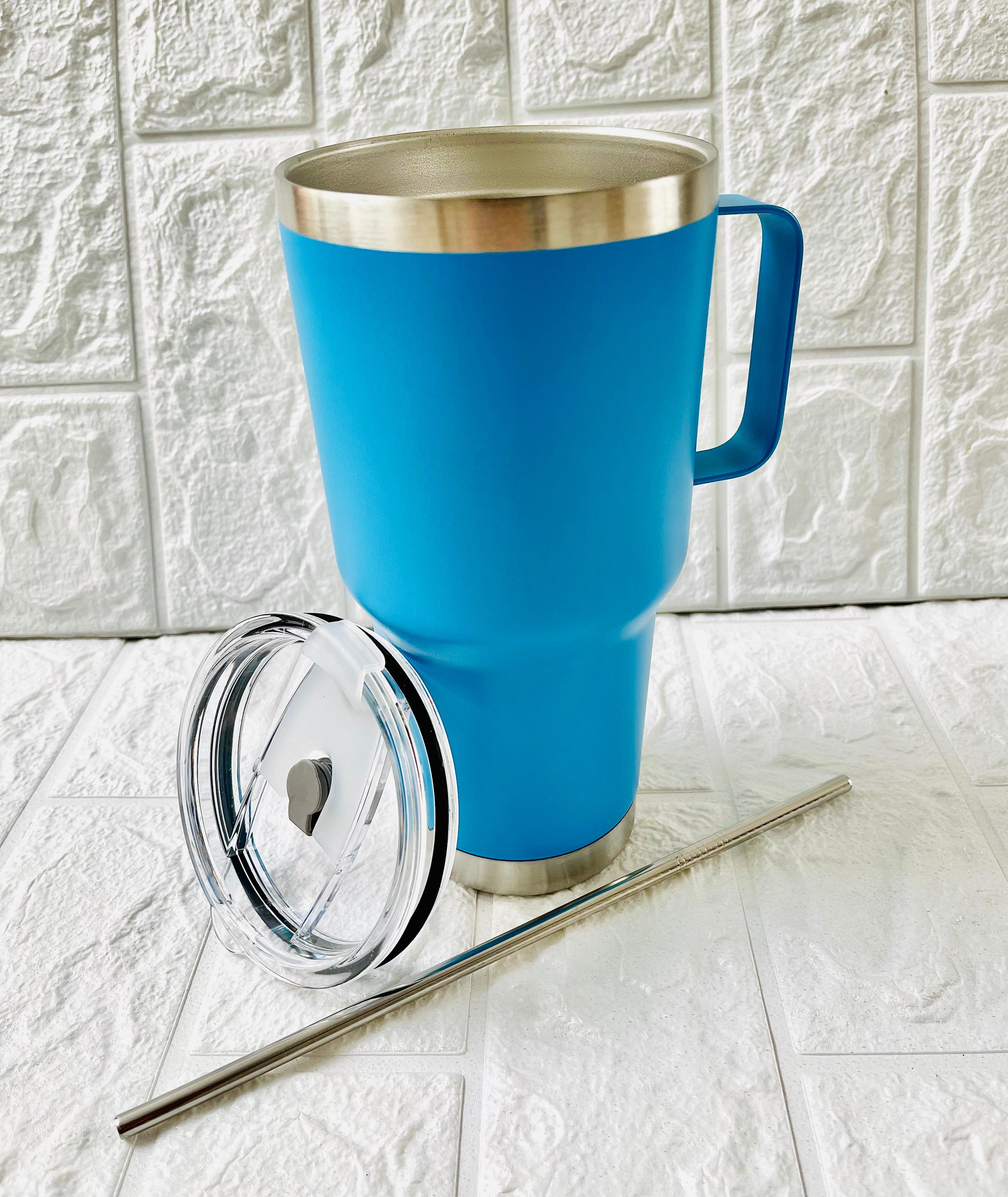 TERMO TIPO YETI CON AGARRADERA 30oz CELESTE