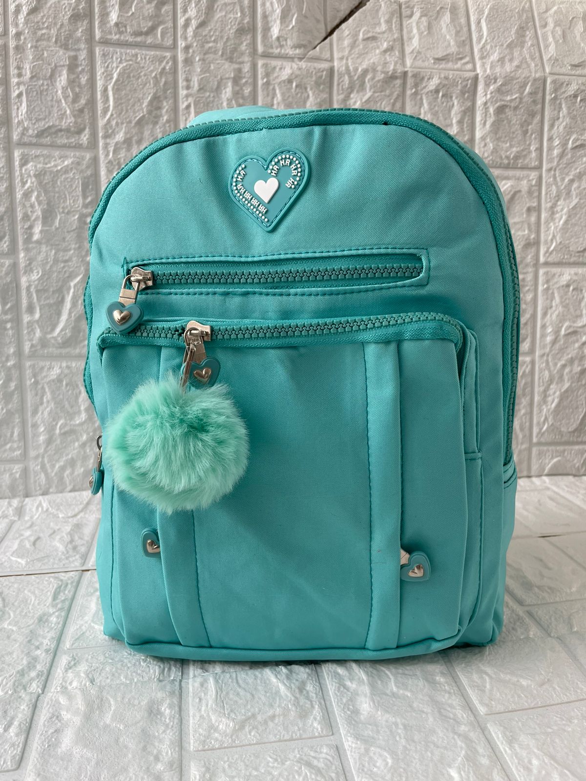 MOCHILA CORAZON HR VERDE MENTA