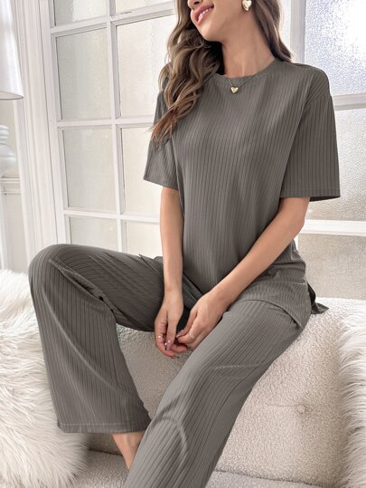 CONJUNTO PANTALON Y BLUSA GRIS