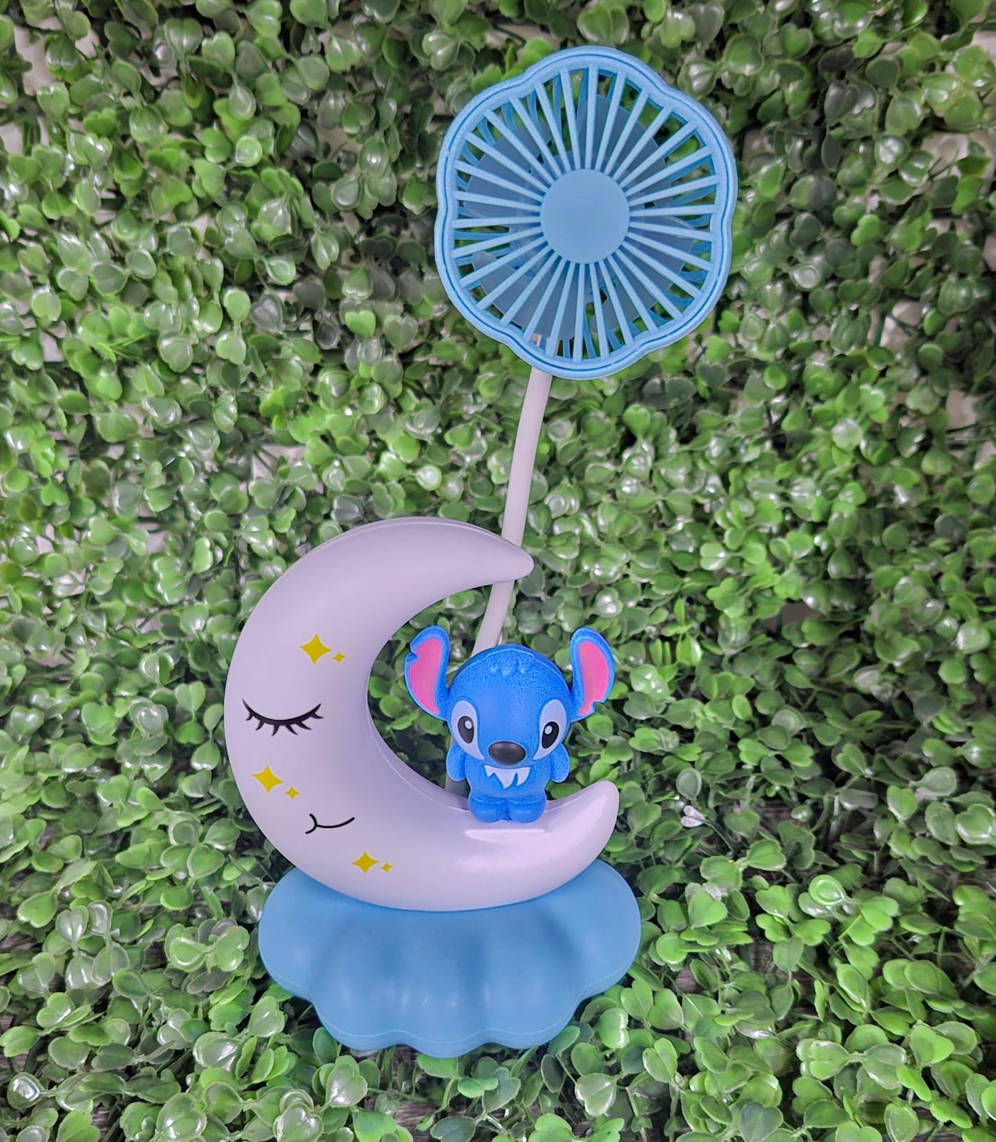VENTILADOR STITCH EN LA LUNA BLANCO