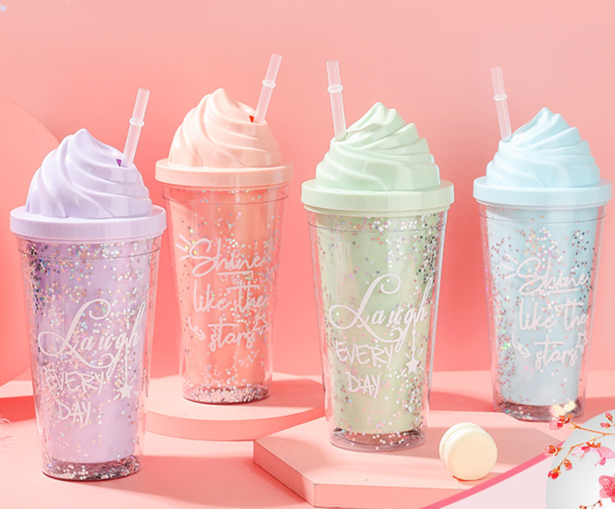 VASO EN FORMA DE HELADO