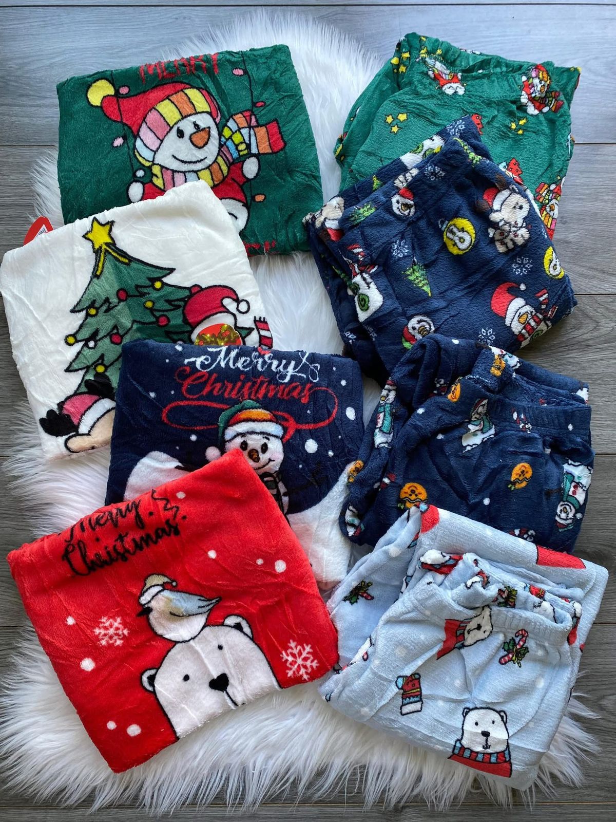 PIJAMA NAVIDEÑA UNISEX POLAR UNITALLA OSO POLAR (CELESTE)