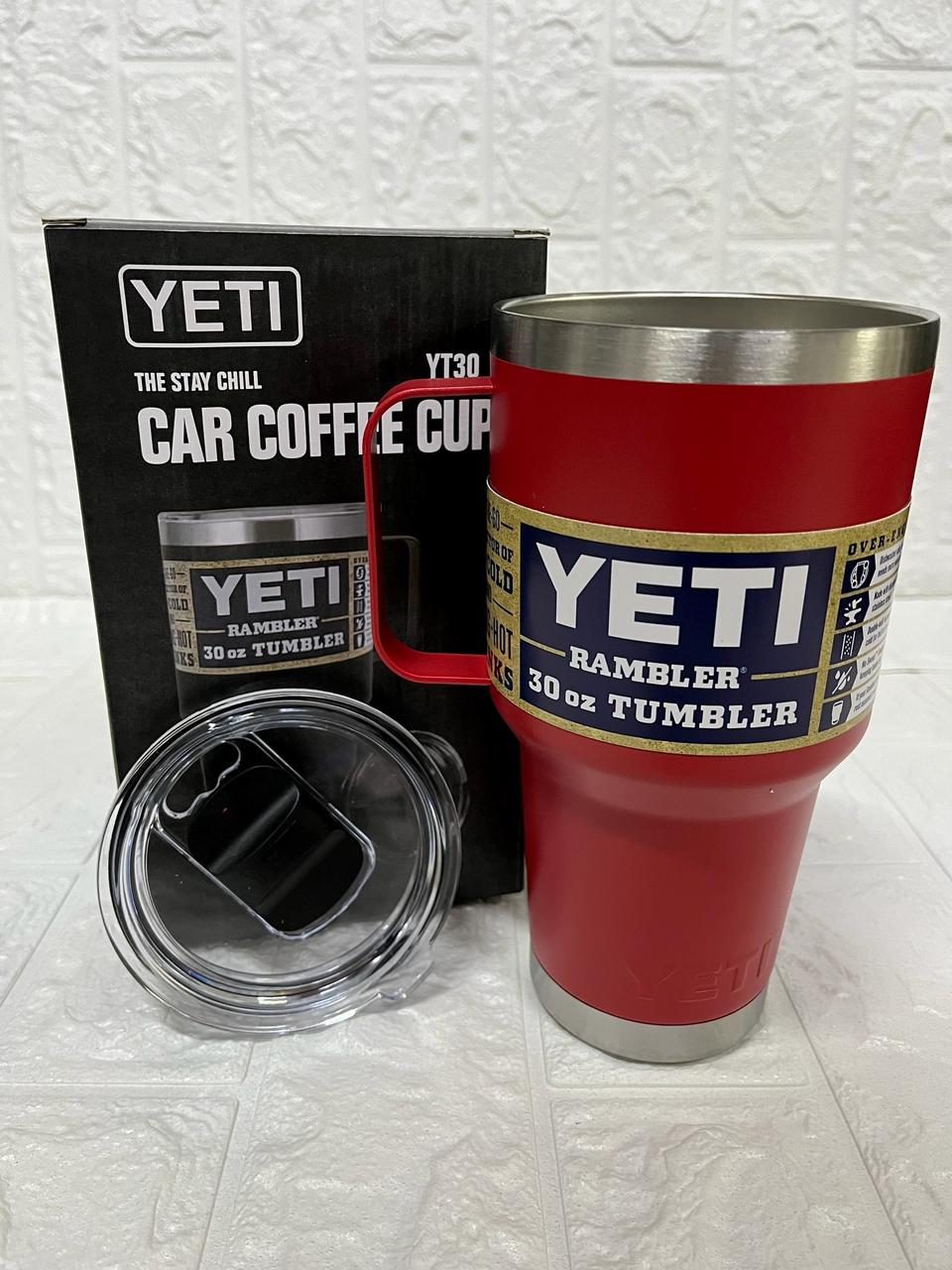 YETI 30 oz CON AGARRADERA ROJO