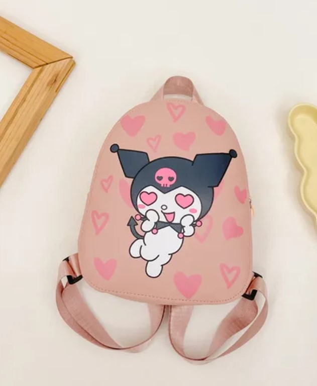 MINI MOCHILA SANRIO KUROMY ROSA