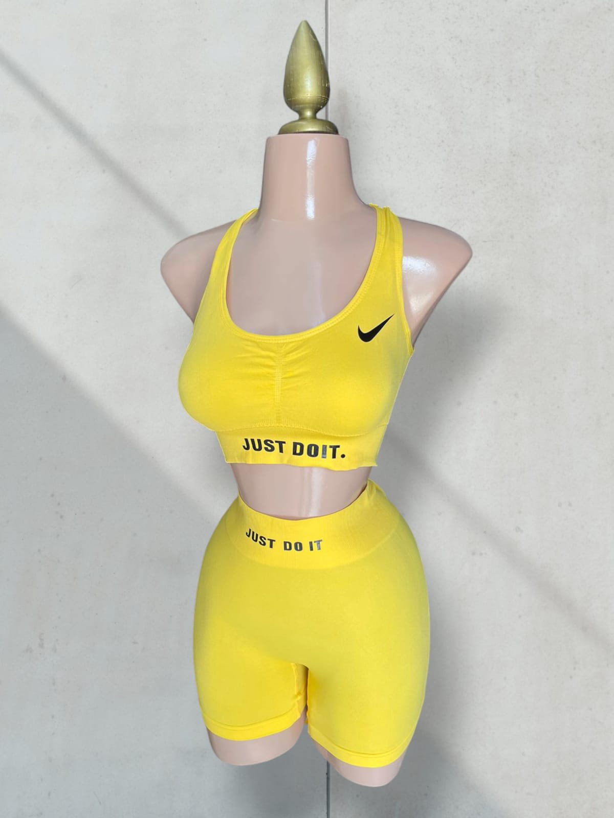 CONJUNTO DEPORTIVO JUST DOINT MOSTAZA