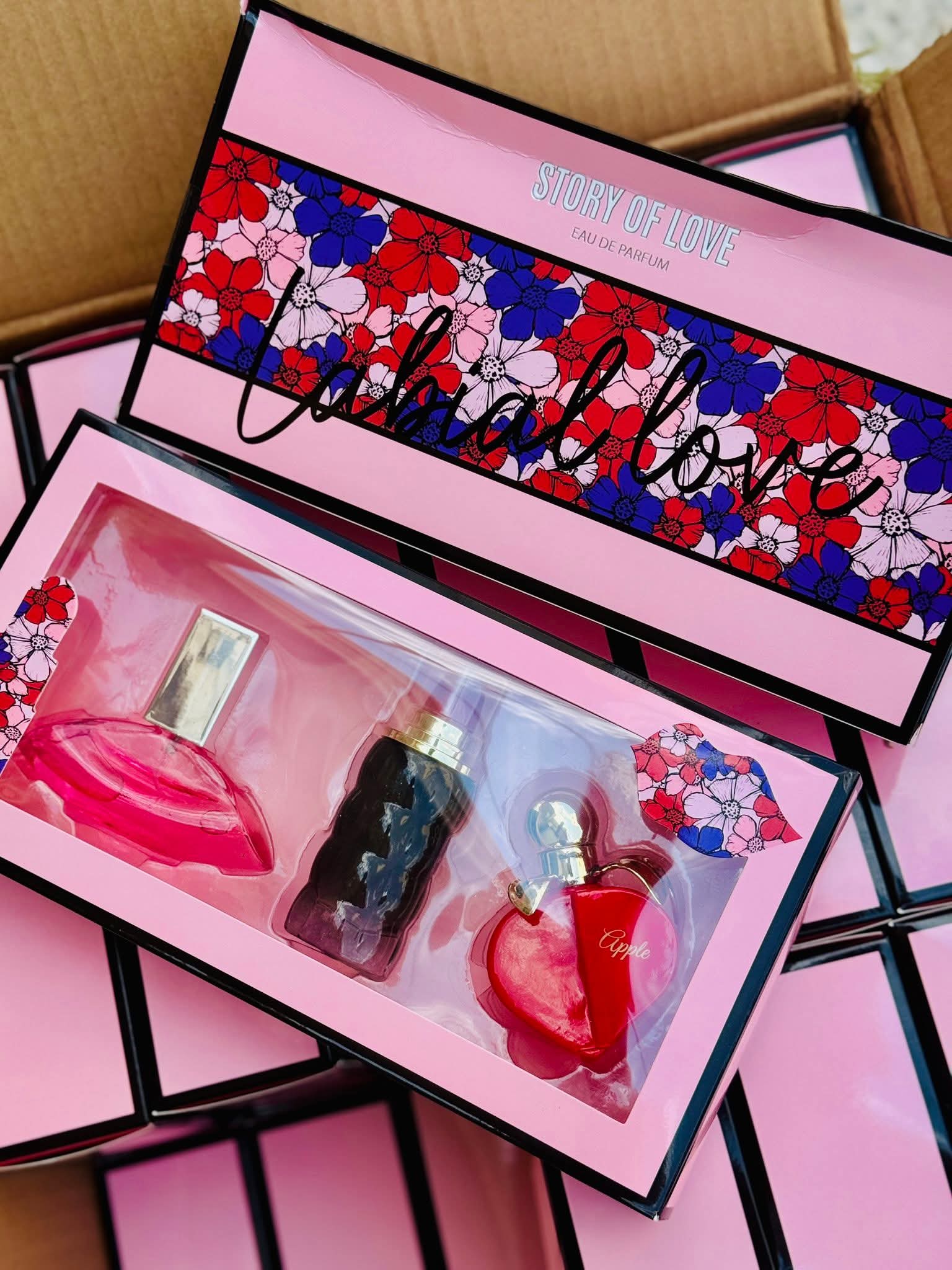 SET DE 3 PERFUMES LABIAL LOVE (L409)