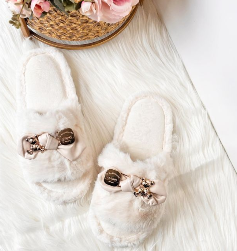 PANTUFLA MOÑITO Y OSO HUESO 40-41